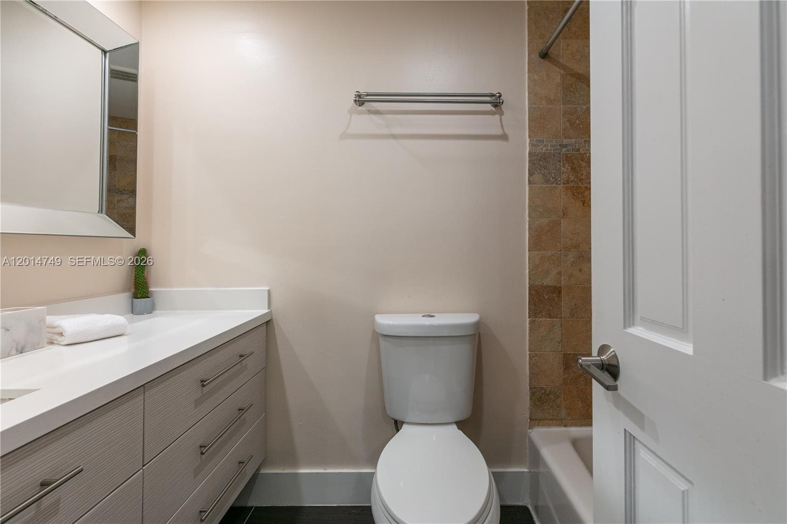 VILLA DORADA CONDO NO 1 · #PH-10 in Aventura - Photo 6
