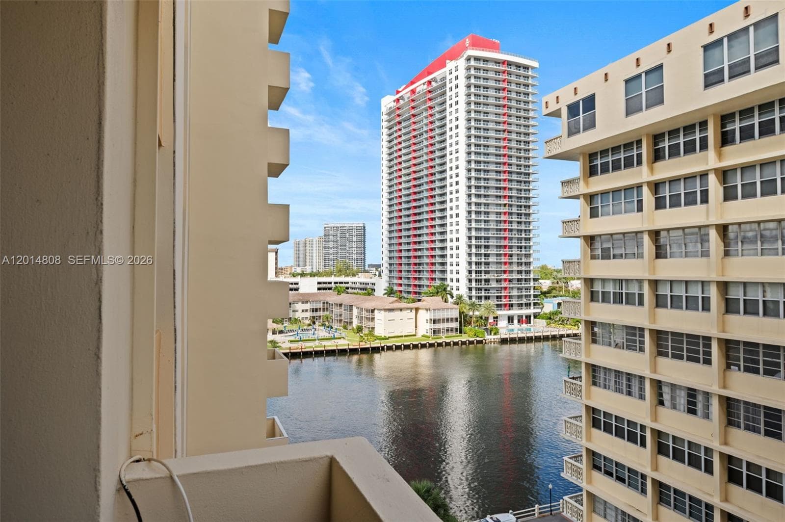 Plaza Tower North · #809 in Hallandale Beach - Photo 25