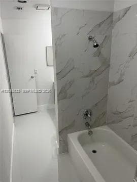 20922 NW 39th Ave photo 9