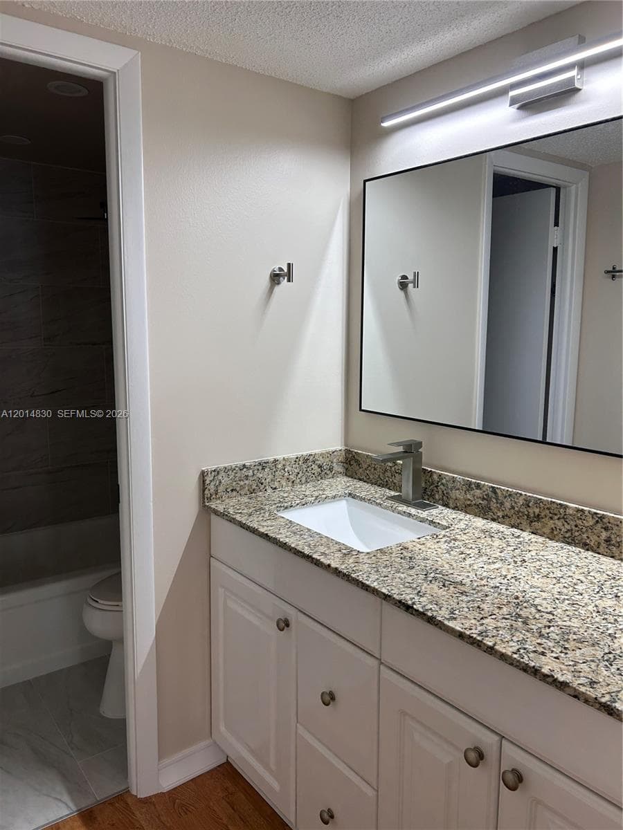 TRAFALGAR TOWERS CONDOMIN · #1203 in Hollywood - Photo 8