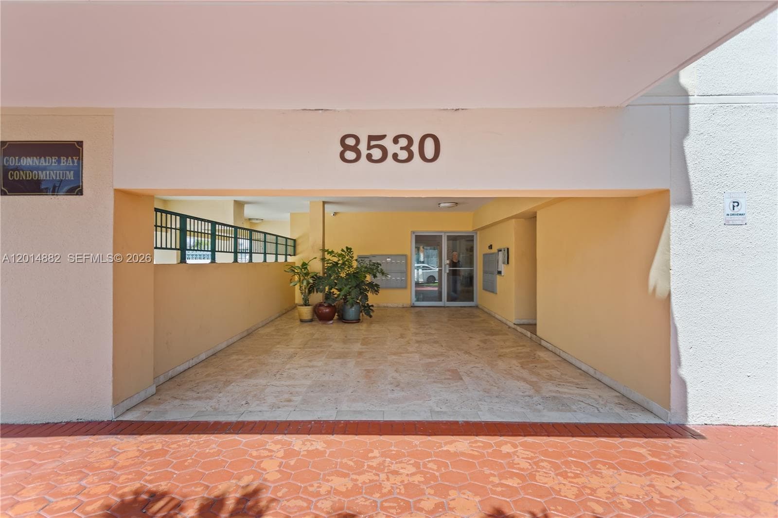 COLONNADE BAY CONDO · #302 in Miami Beach - Photo 2