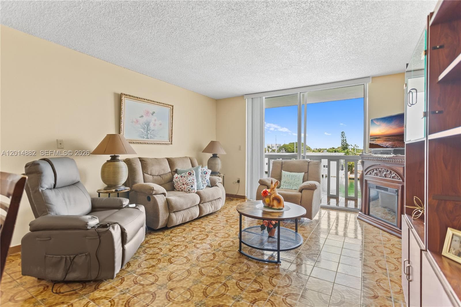 COLONNADE BAY CONDO · #302 in Miami Beach - Photo 6