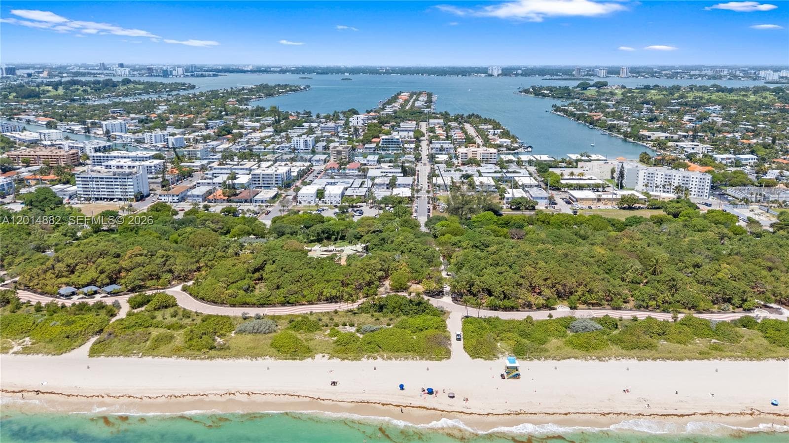COLONNADE BAY CONDO · #302 in Miami Beach - Photo 56