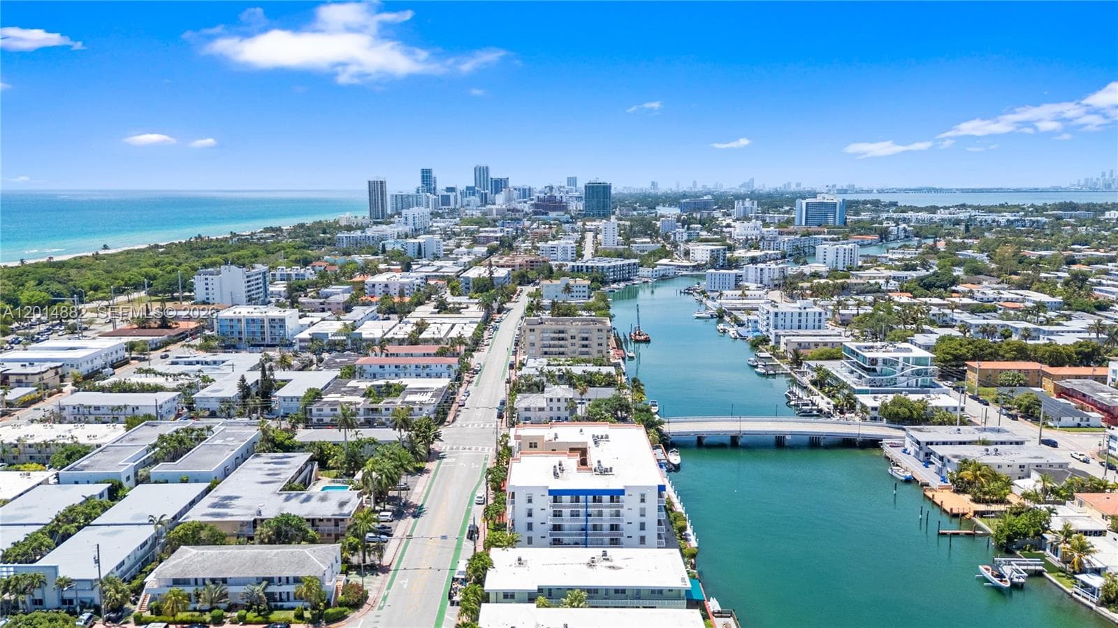 COLONNADE BAY CONDO · #302 in Miami Beach - Photo 42