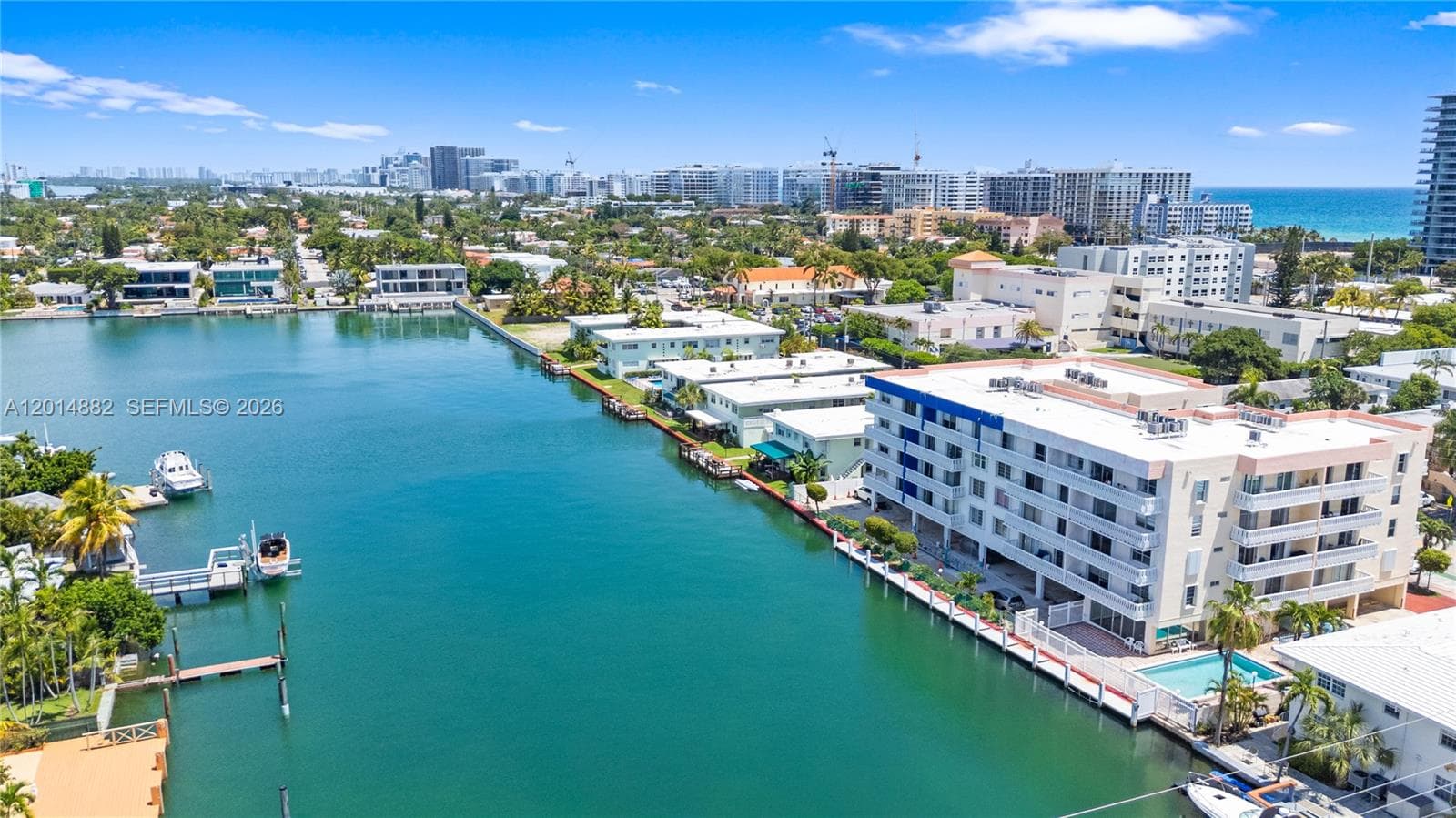COLONNADE BAY CONDO · #302 in Miami Beach - Photo 47