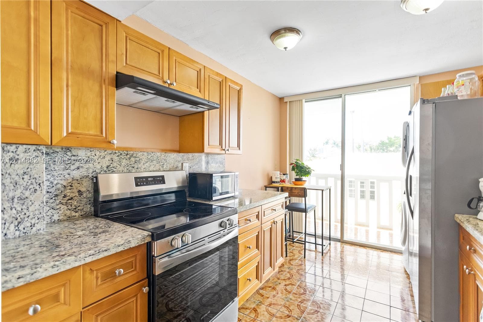 COLONNADE BAY CONDO · #302 in Miami Beach - Photo 15