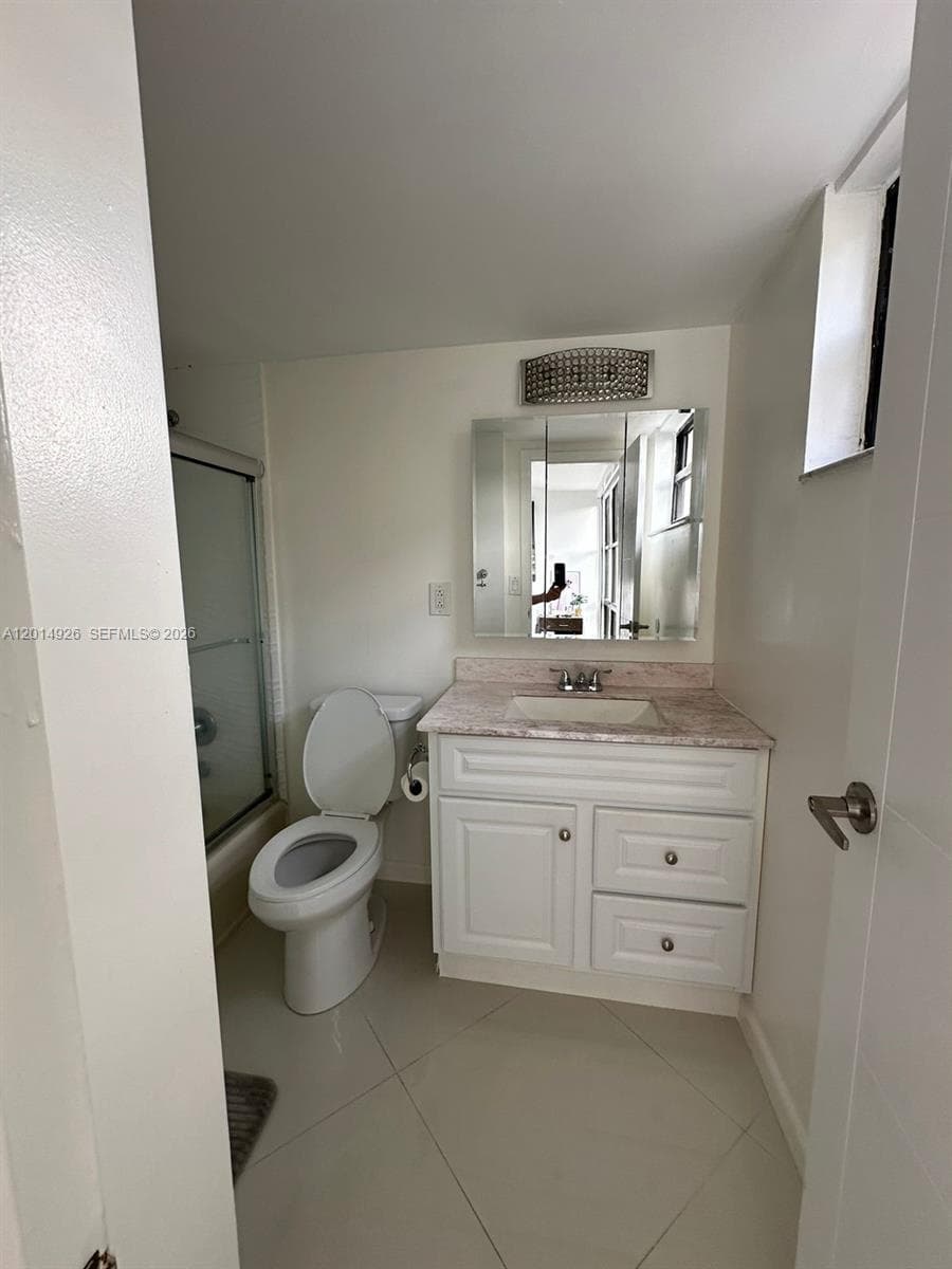 PLAZA OF AMERICAS CONDO P · #815 in Sunny Isles Beach - Photo 7