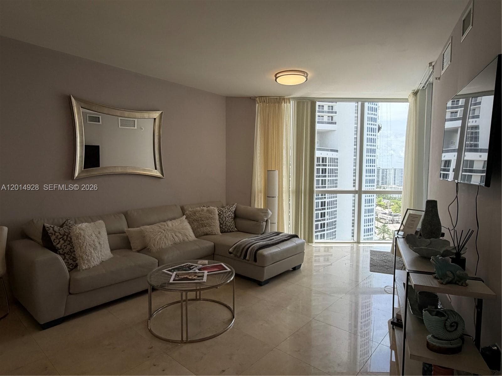 Trump Royale · #1908 in Sunny Isles Beach - Photo 16