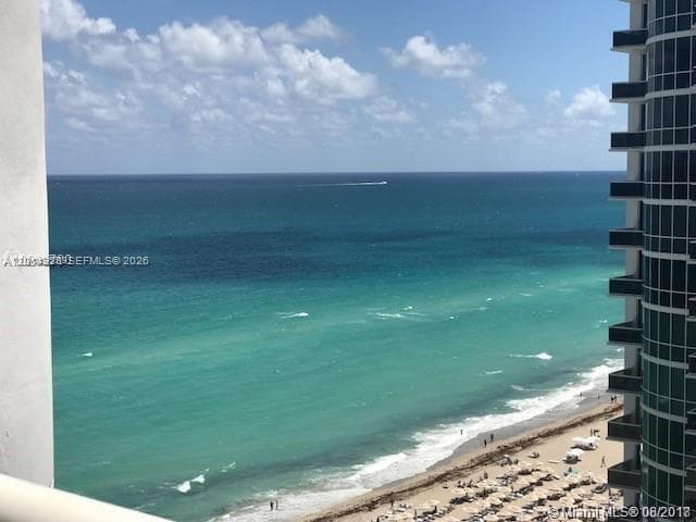 Trump Royale · #1908 in Sunny Isles Beach - Photo 3
