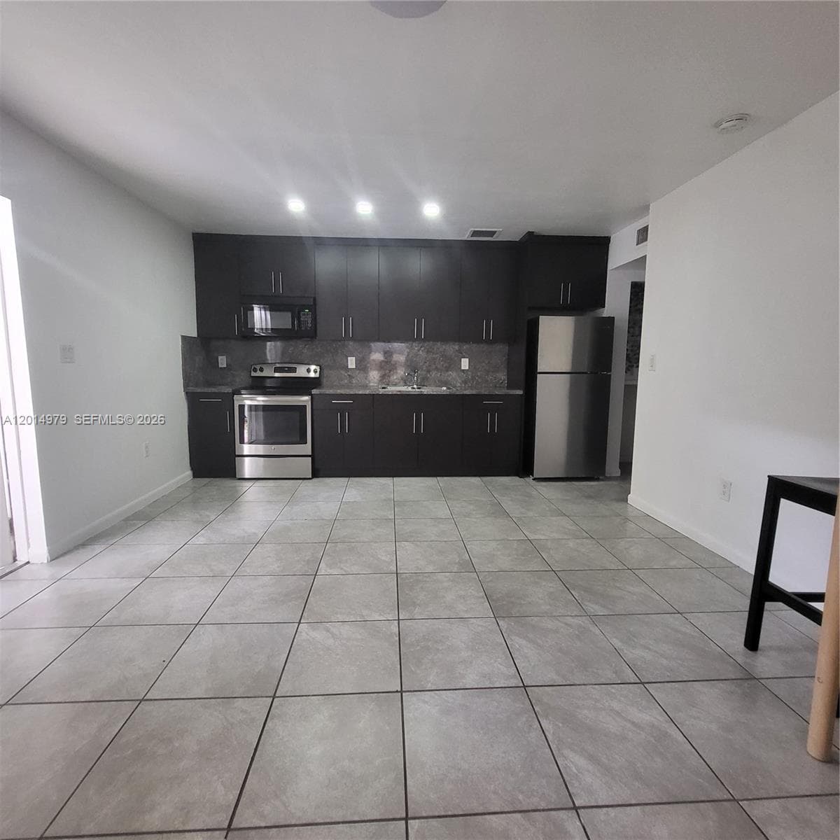 315 NW 59th St #2 photo 2