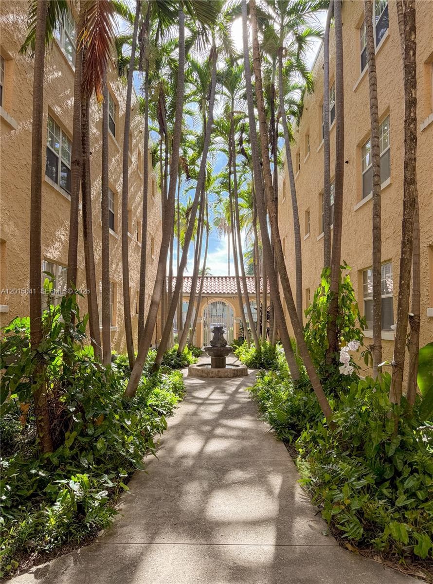 THE ROOSEVELT CONDO · #117 in Miami Beach - Photo 17