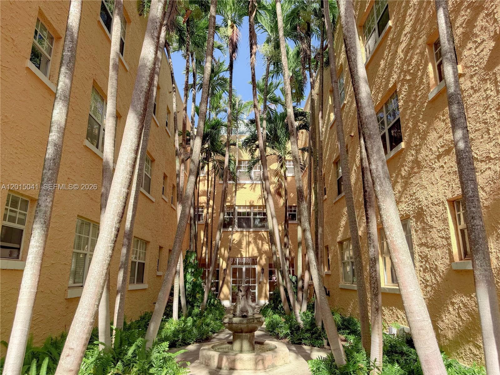 THE ROOSEVELT CONDO · #117 in Miami Beach - Photo 18