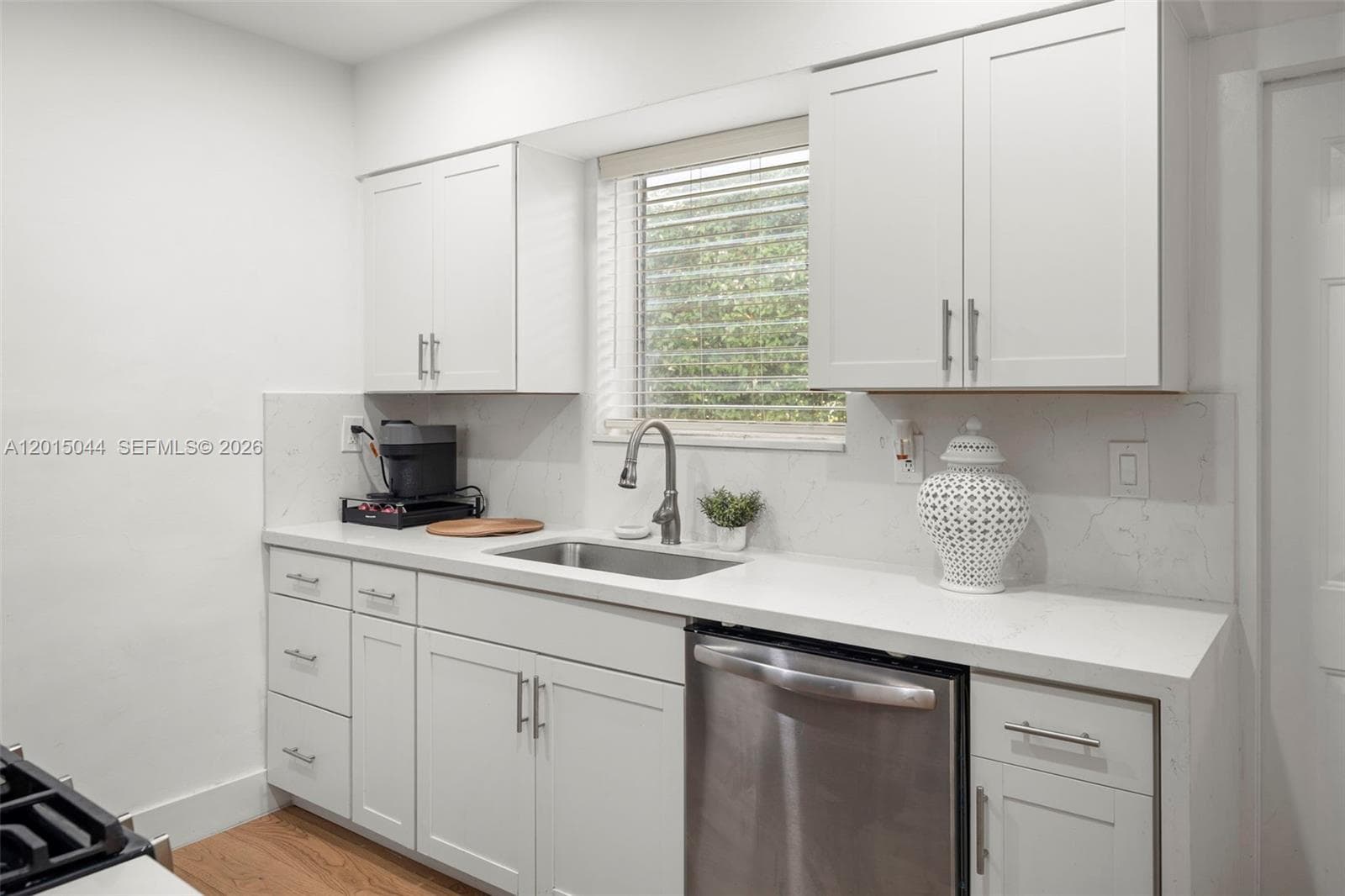 REX GARDENS CONDO · #9 in Bay Harbor Islands - Photo 8