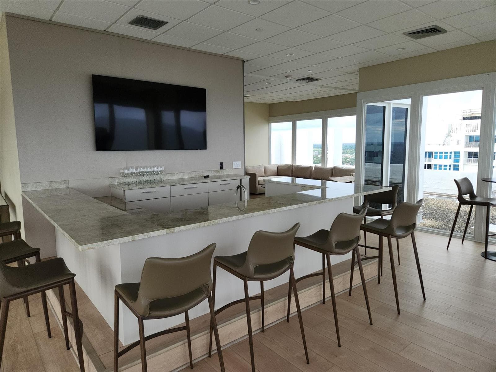 Sky lounge
