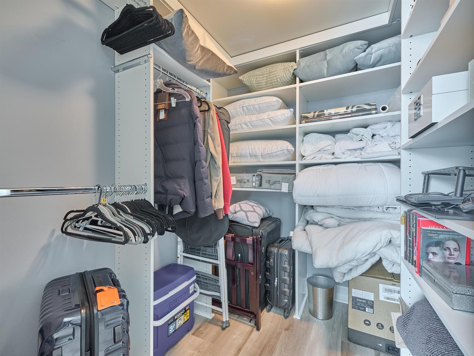 Guest Bedroom Closet