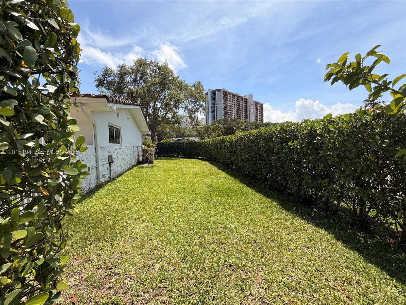 11445 N Bayshore Dr photo 28