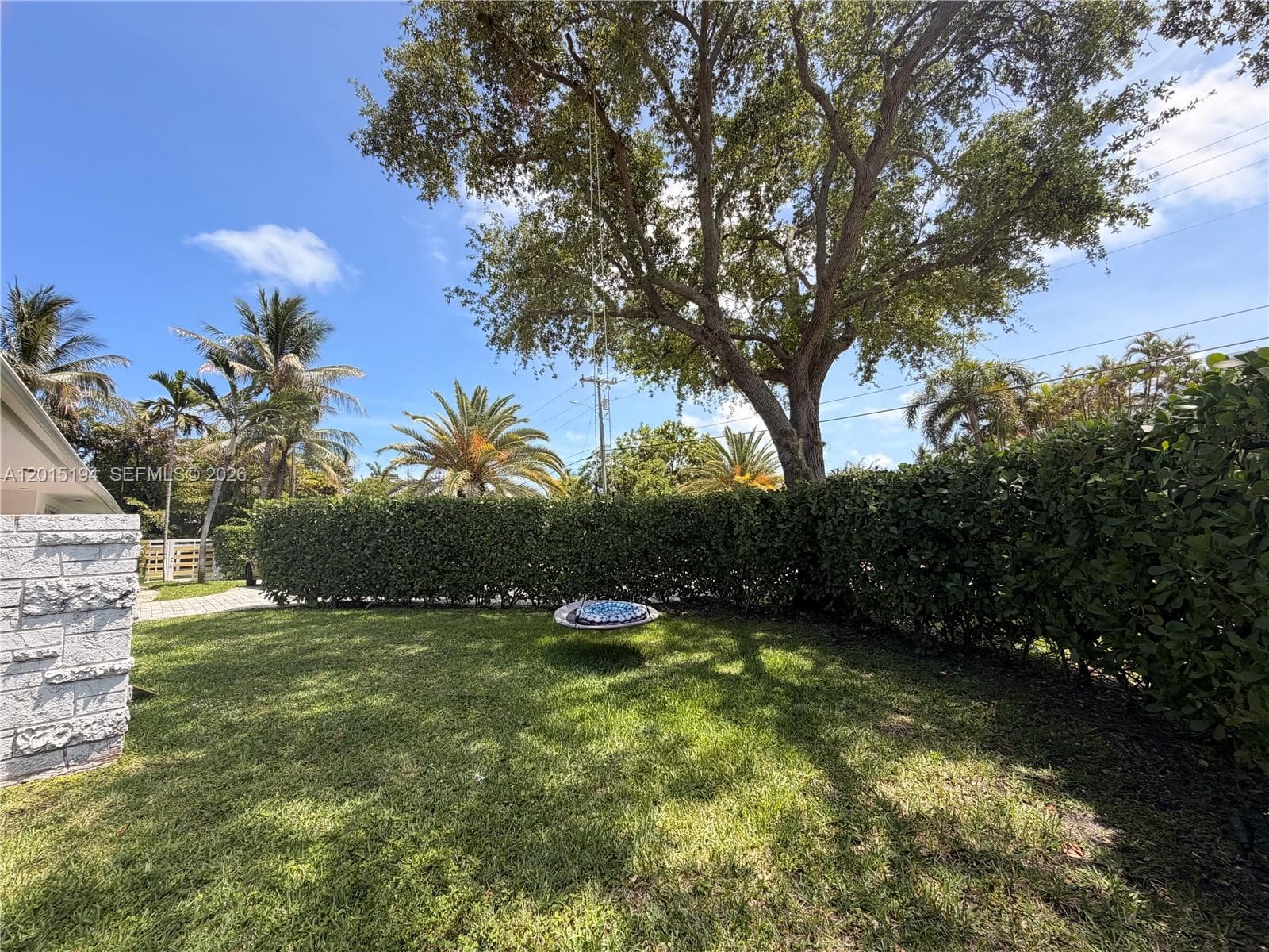 11445 N Bayshore Dr photo 35