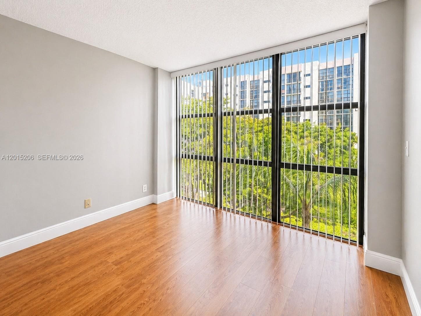 PLAZA OF AMERICAS CONDO P · #503 in Sunny Isles Beach - Photo 12