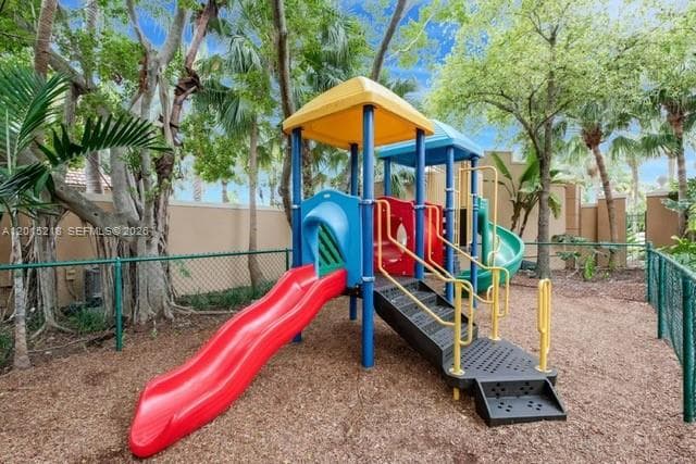 THE YACHT CLUB AT AVENTUR · #8408 in Aventura - Photo 22