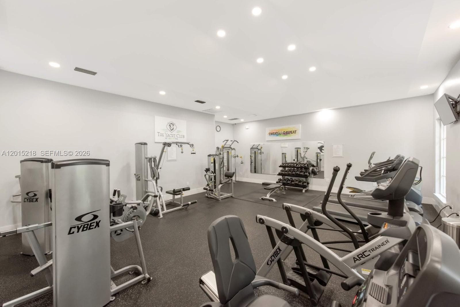 THE YACHT CLUB AT AVENTUR · #8408 in Aventura - Photo 21