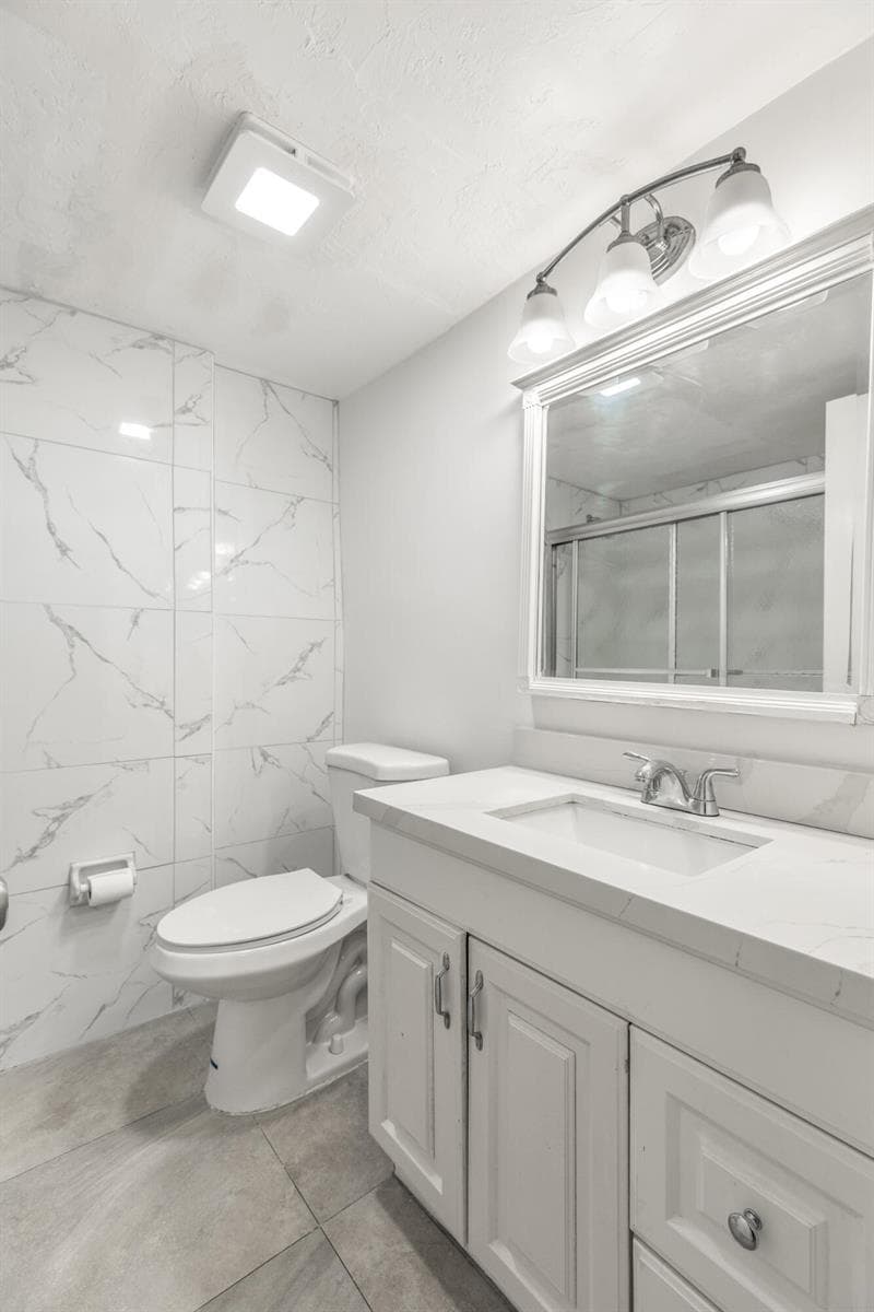 1021 NE 24 Bath 1