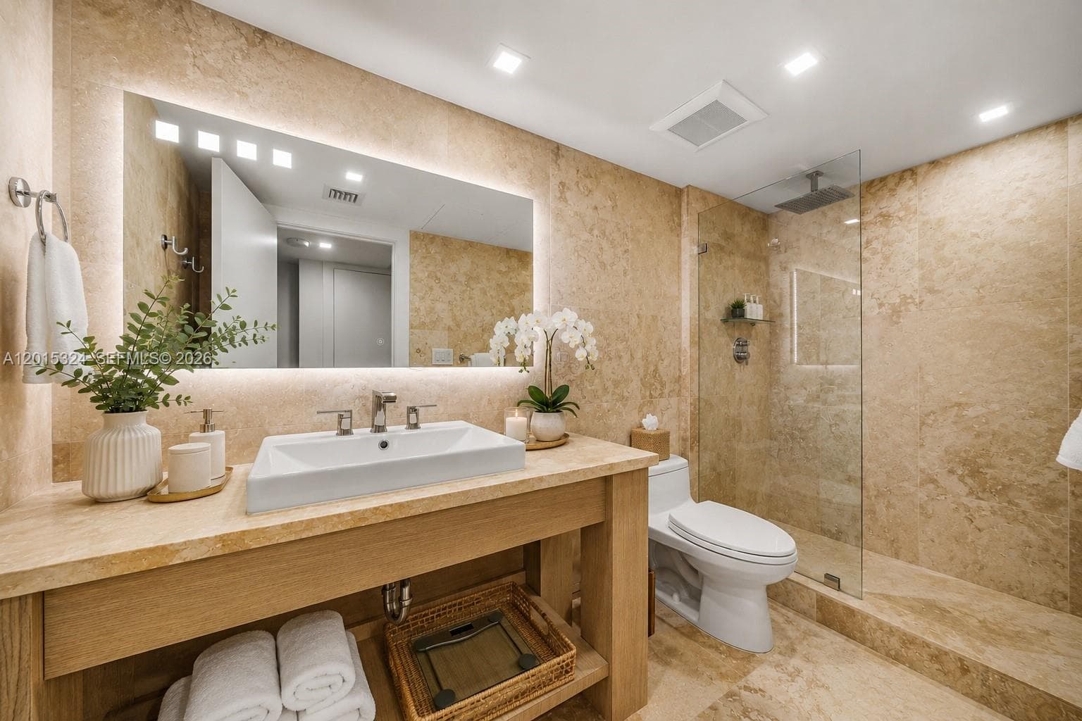 Roney Palace · #1128 in Miami Beach - Photo 4