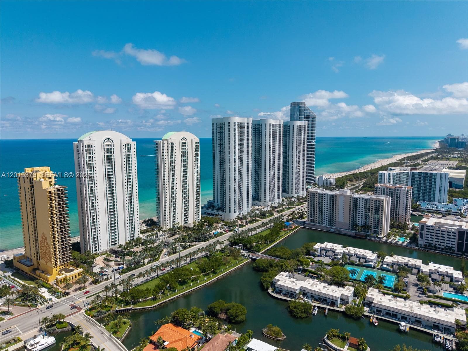 Turnberry Ocean Colony · #704 in Sunny Isles Beach - Photo 79