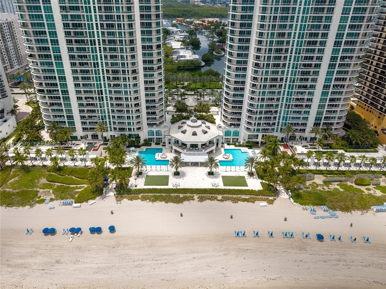 Turnberry Ocean Colony · #704 in Sunny Isles Beach - Photo 69