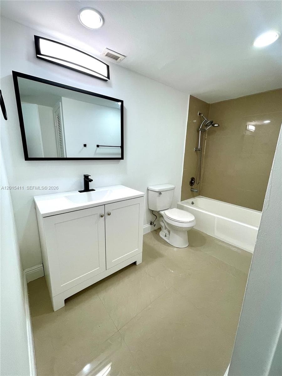 OCEANVIEW BUILDING A COND · #316 in Sunny Isles Beach - Photo 13