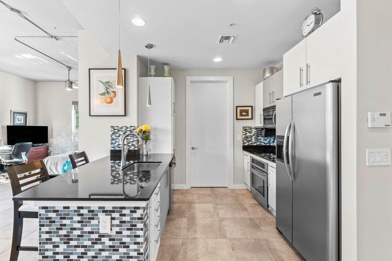 001-335Southeast6thAvenue-Unit304-Delray