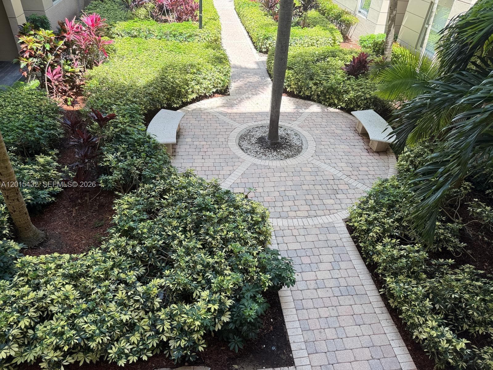 Porto Bellagio · #2620 in Sunny Isles Beach - Photo 19