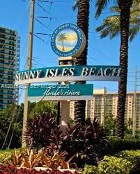 The Florida Riviera YES IT IS!