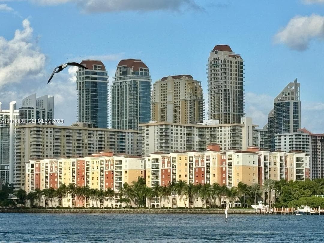 No, you’re not in Italy—you’re in the bay where this beautiful building peacefully rests.