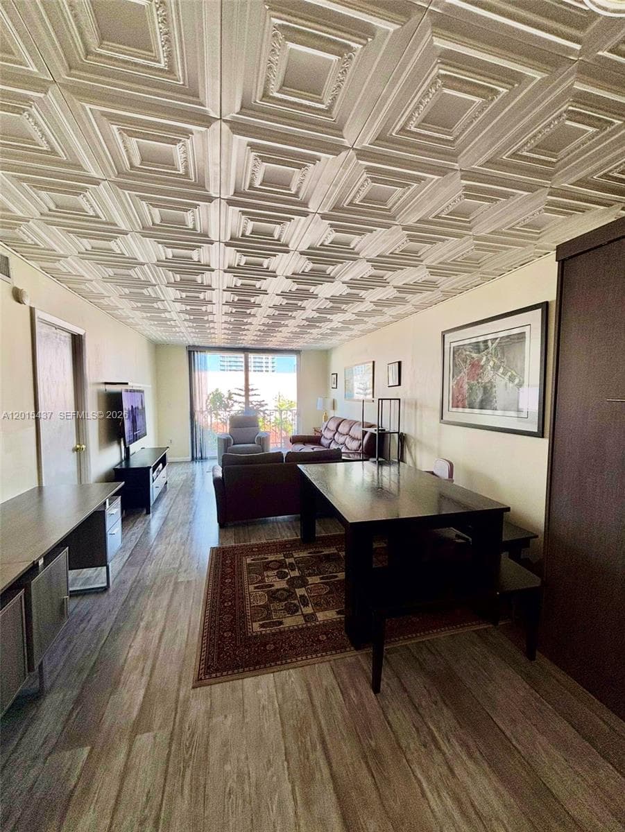 BOSTON PLAZA CONDO · #402 in Miami Beach - Photo 3