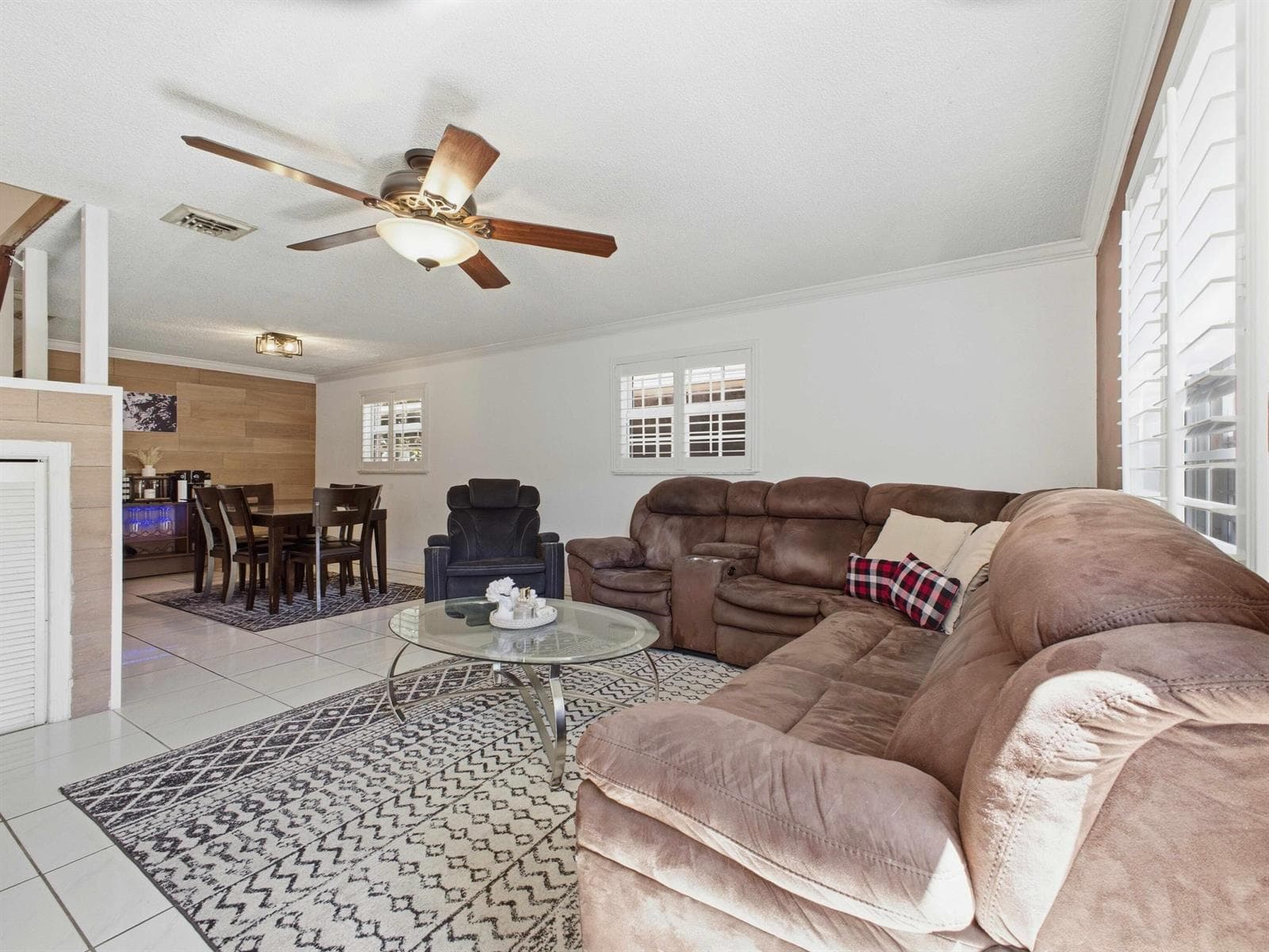 Living Dining