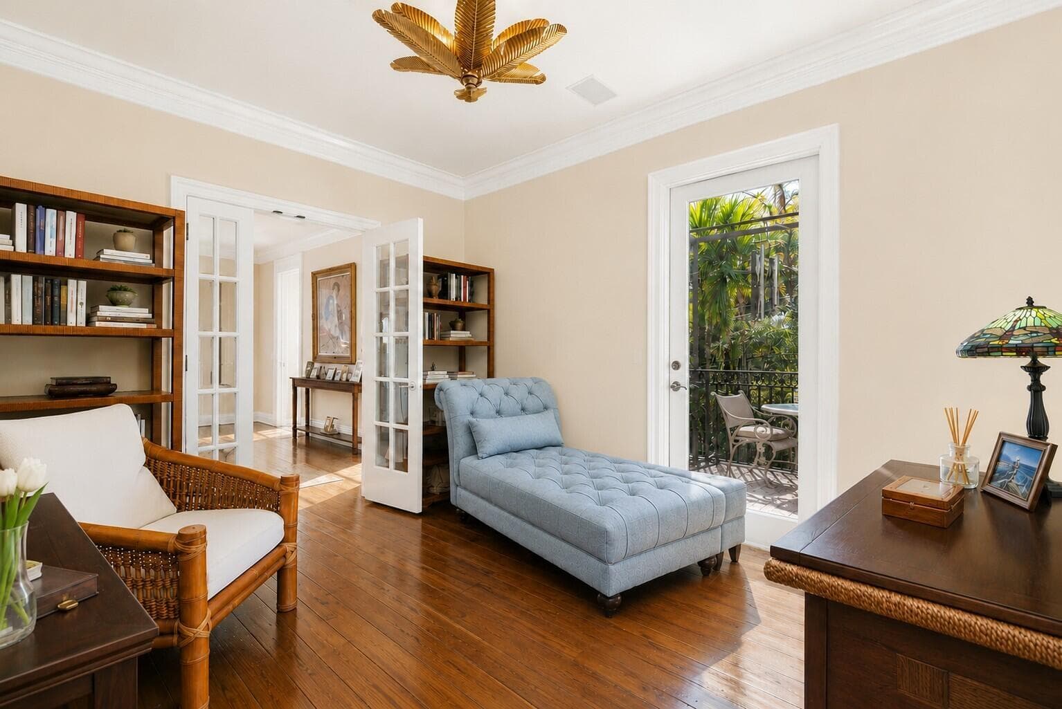 master sitting room