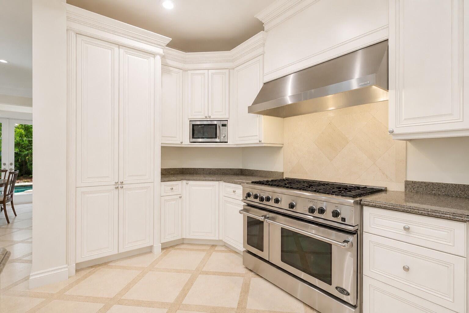 kitchen range