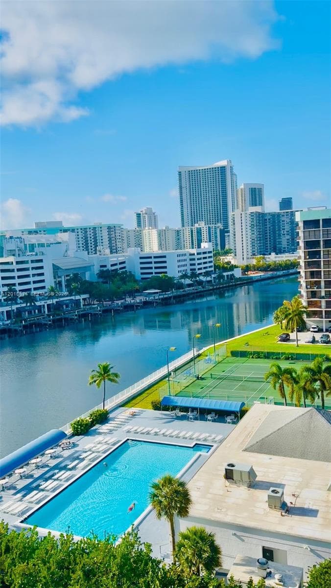 TOWERS OF OCEANVIEW SOUTH · #1018 in Hallandale Beach - Photo 2