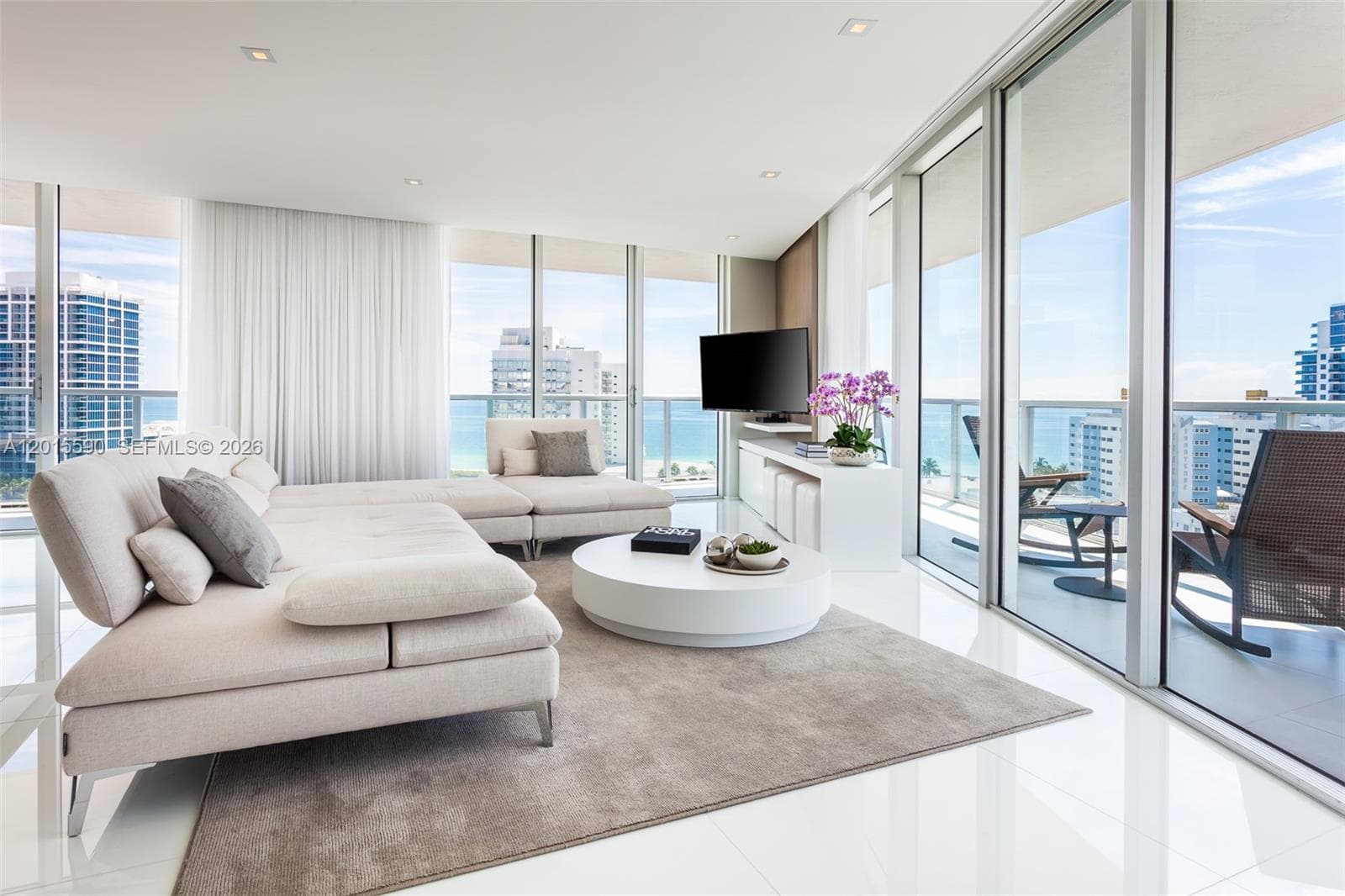 EDEN HOUSE CONDO · #1402 in Miami Beach - Photo 2