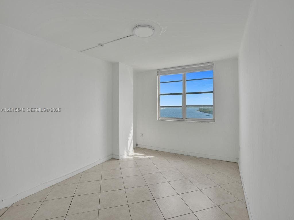 ARLEN HOUSE CONDO · #906 in Sunny Isles Beach - Photo 42