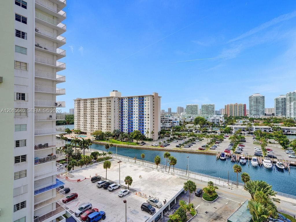 ARLEN HOUSE CONDO · #906 in Sunny Isles Beach - Photo 22