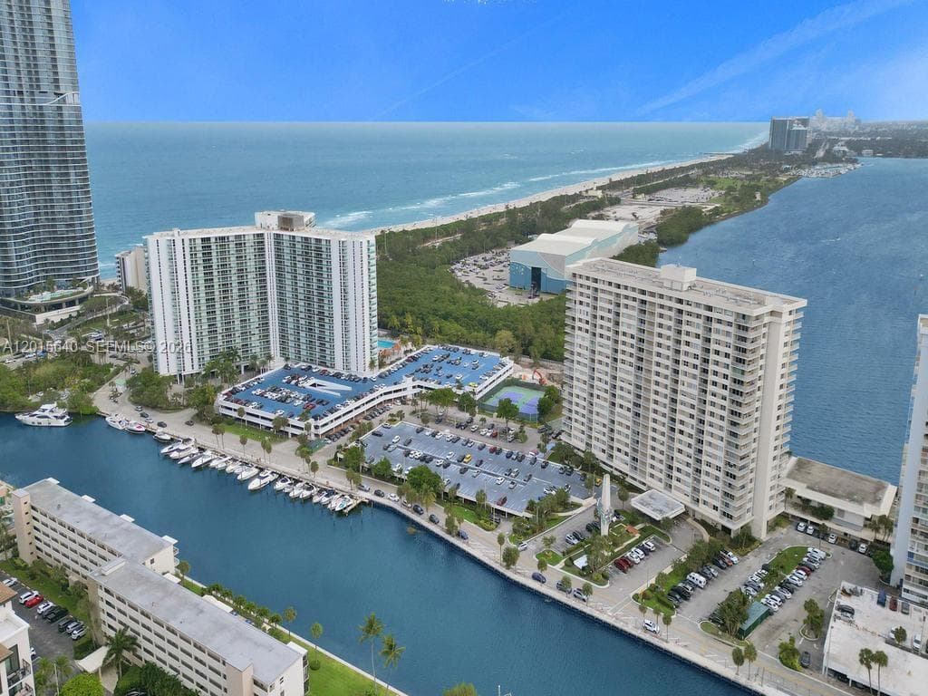 ARLEN HOUSE CONDO · #906 in Sunny Isles Beach - Photo 61