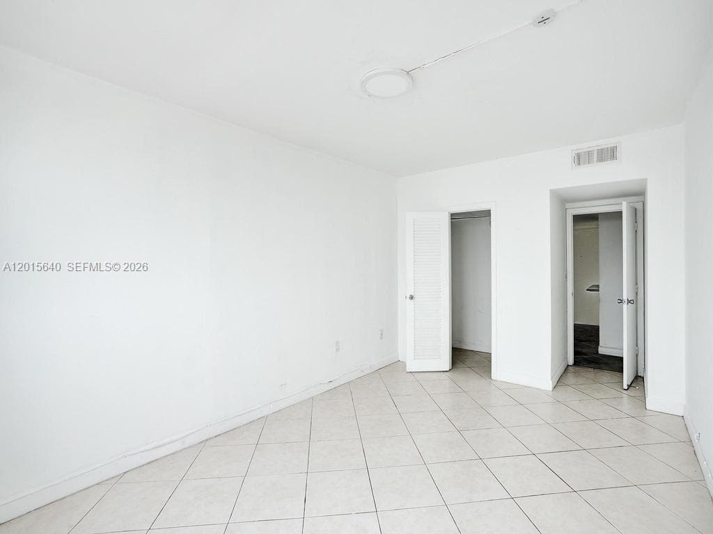 ARLEN HOUSE CONDO · #906 in Sunny Isles Beach - Photo 38