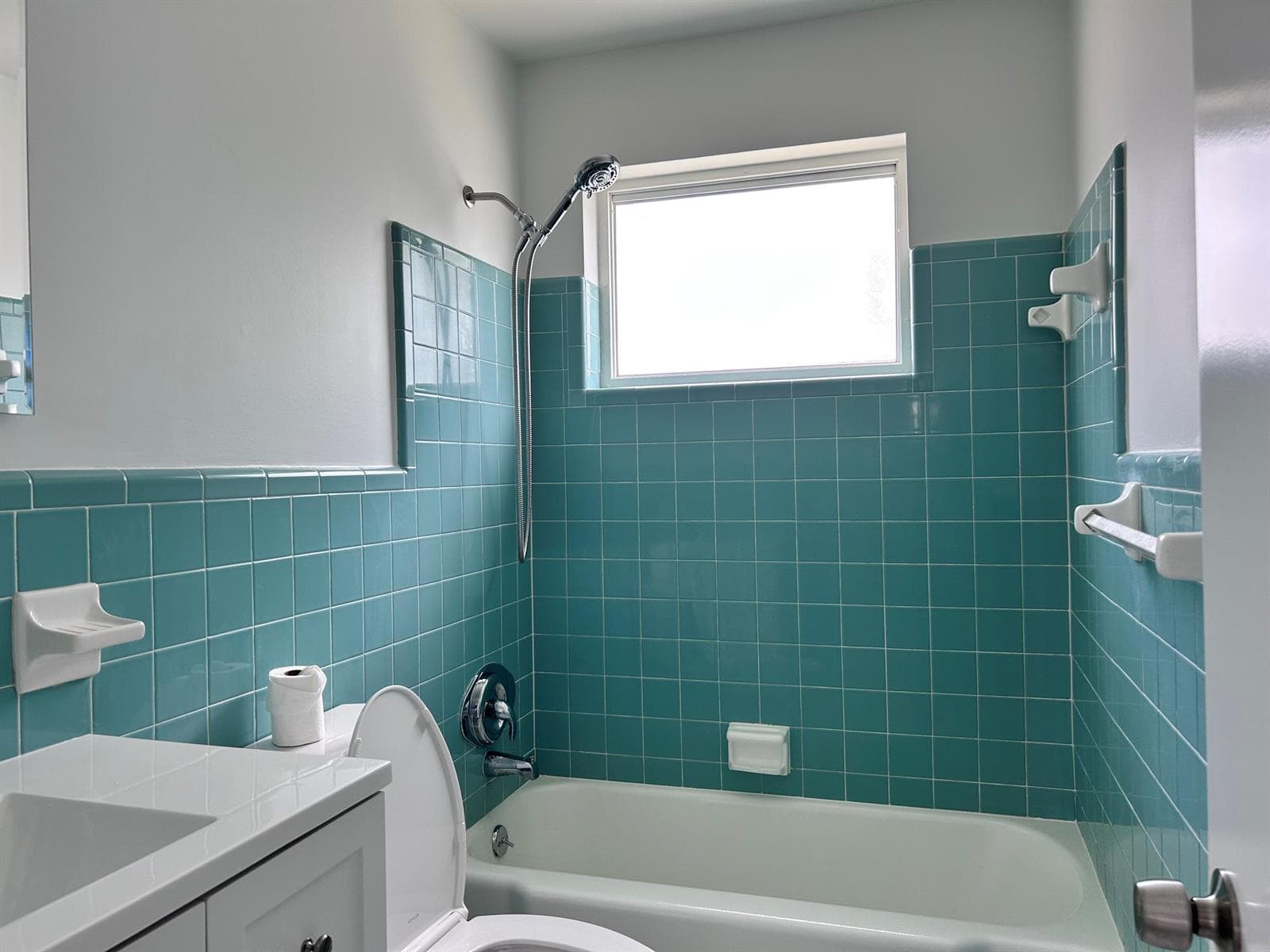 Bath unit 2