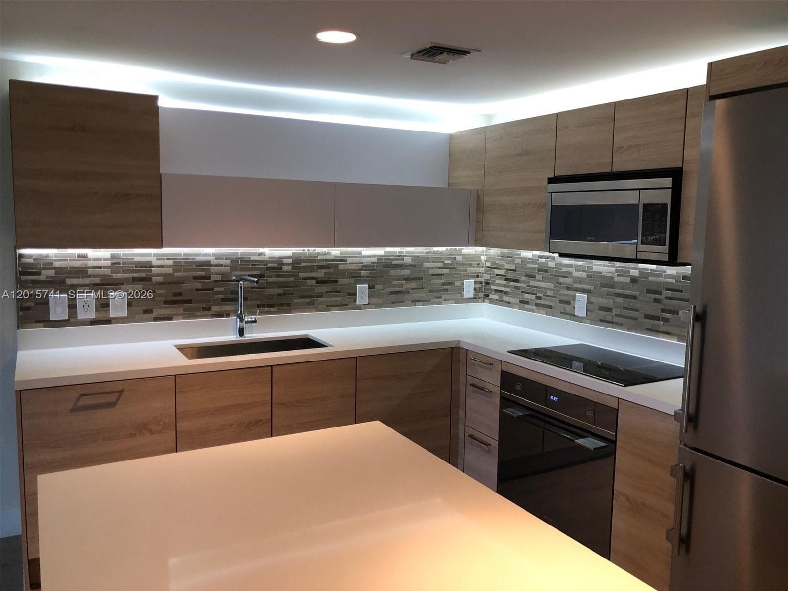 The Harbour South Condo · #519 in North Miami Beach - Photo 103