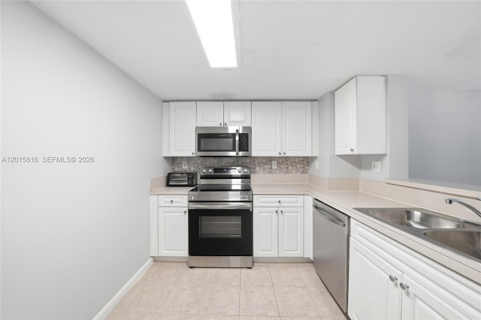 LAS OLAS BY THE RIVER · #2501 in Fort Lauderdale - Photo 23
