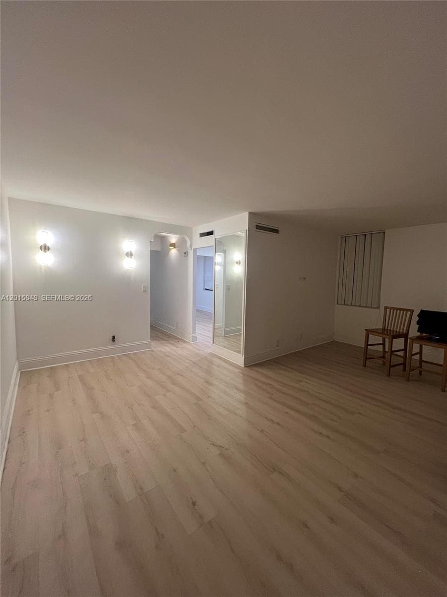 VILLA DORADA CONDO · #106-3 in Aventura - Photo 5