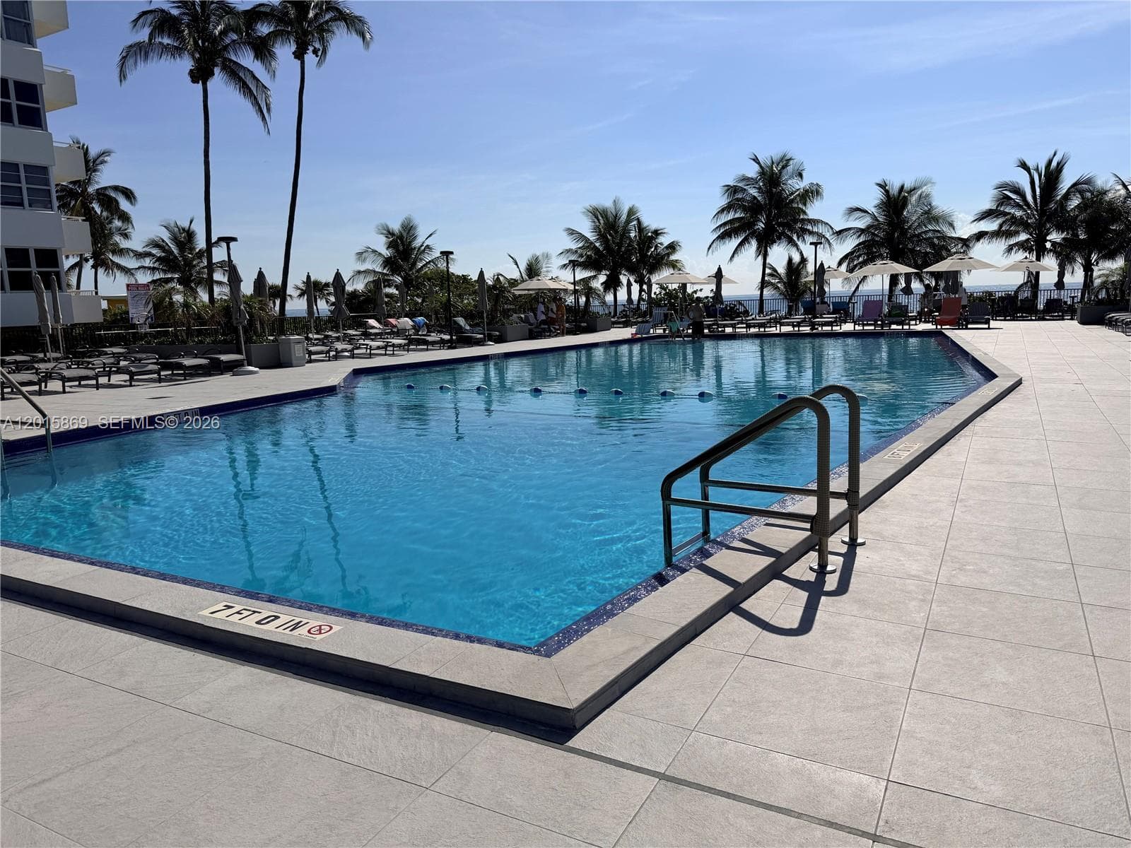 OCEAN SIDE POOL