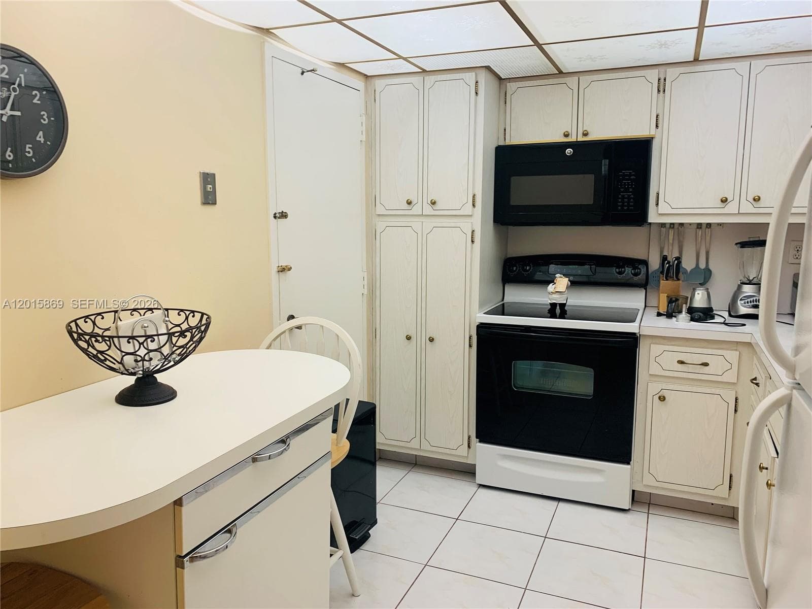 HEMISPHERES CONDO · #MZM in Hallandale Beach - Photo 7