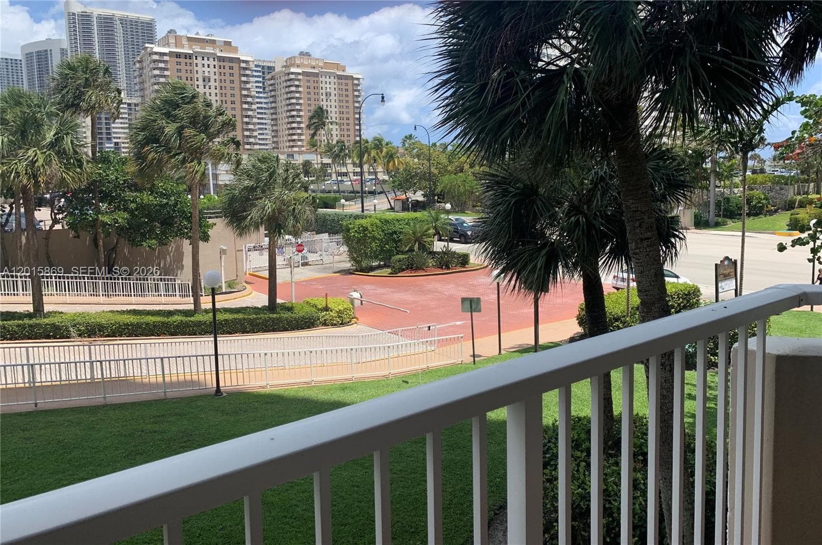 HEMISPHERES CONDO · #MZM in Hallandale Beach - Photo 15